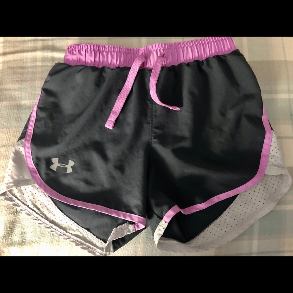 Under Armor girls shorts
